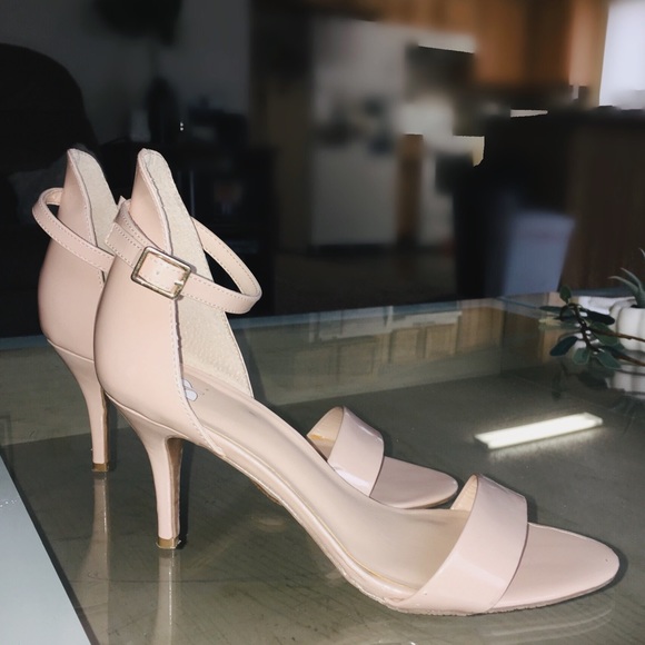 Pink BP heels! - Picture 1 of 3
